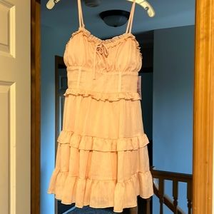 Never worn wild fable dress size small. Light pink